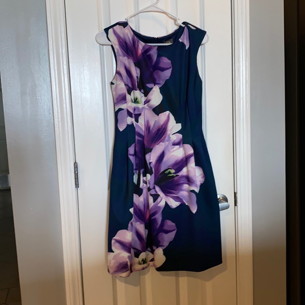 Women’s Vince Camuto size 4